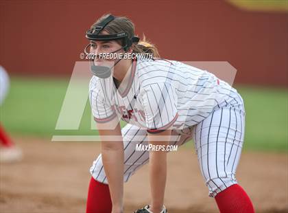 Thumbnail 1 in Muenster @ Collinsville photogallery.