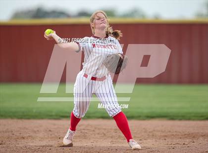 Thumbnail 1 in Muenster @ Collinsville photogallery.