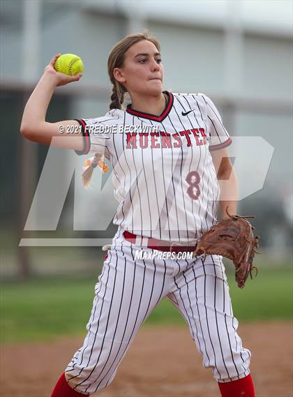 Thumbnail 3 in Muenster @ Collinsville photogallery.