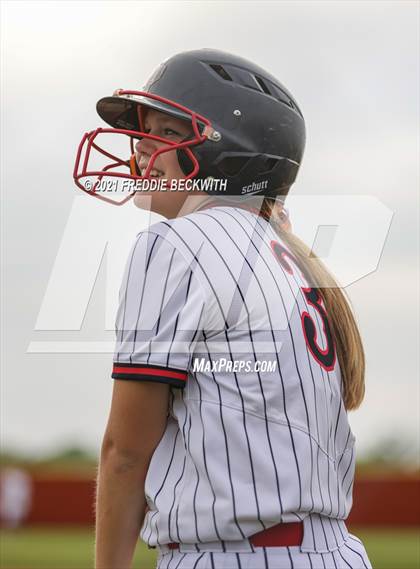 Thumbnail 2 in Muenster @ Collinsville photogallery.