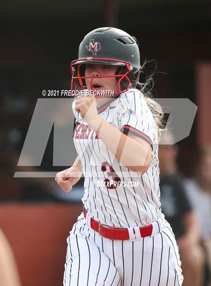 Thumbnail 2 in Muenster @ Collinsville photogallery.