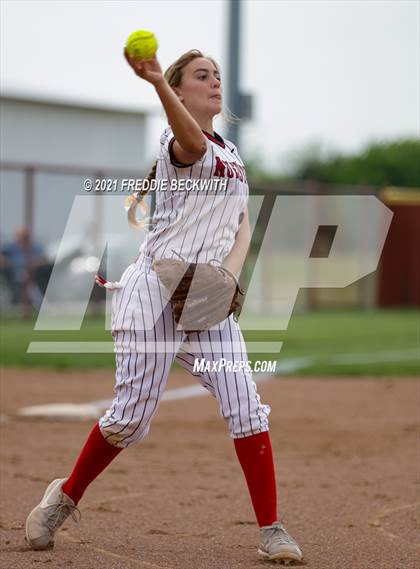 Thumbnail 3 in Muenster @ Collinsville photogallery.