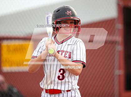 Thumbnail 1 in Muenster @ Collinsville photogallery.