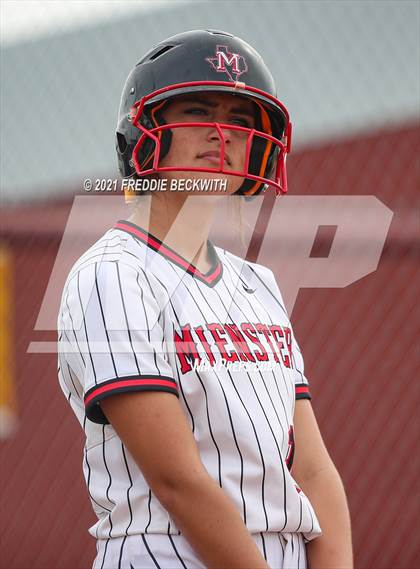 Thumbnail 3 in Muenster @ Collinsville photogallery.