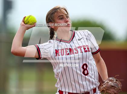 Thumbnail 1 in Muenster @ Collinsville photogallery.