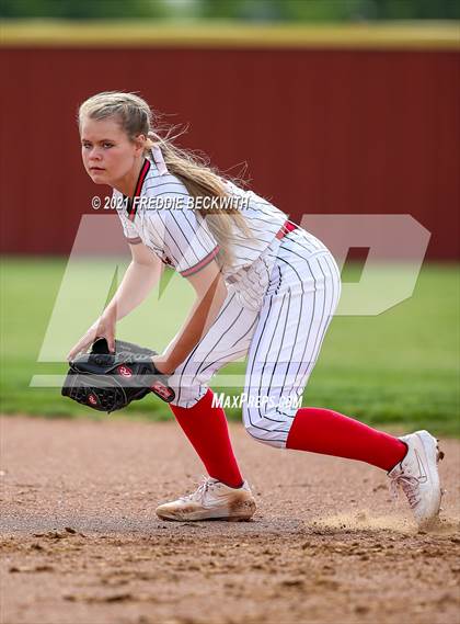 Thumbnail 1 in Muenster @ Collinsville photogallery.