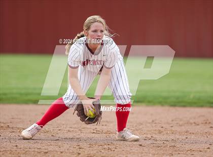 Thumbnail 2 in Muenster @ Collinsville photogallery.