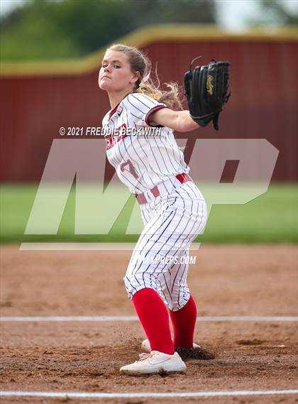 Thumbnail 3 in Muenster @ Collinsville photogallery.