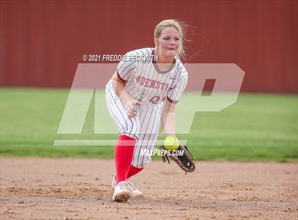 Thumbnail 1 in Muenster @ Collinsville photogallery.