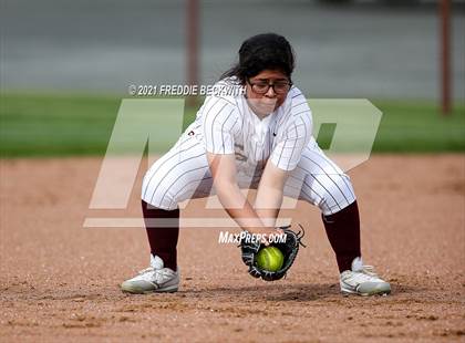 Thumbnail 1 in Muenster @ Collinsville photogallery.
