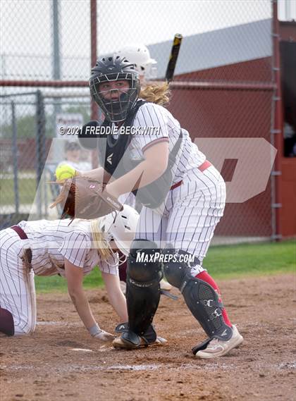 Thumbnail 1 in Muenster @ Collinsville photogallery.