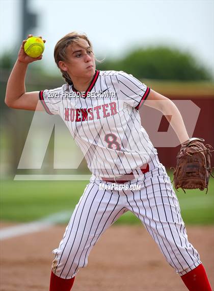 Thumbnail 3 in Muenster @ Collinsville photogallery.
