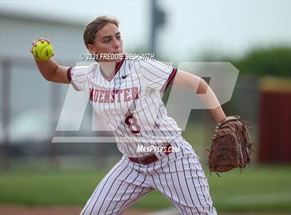 Thumbnail 2 in Muenster @ Collinsville photogallery.