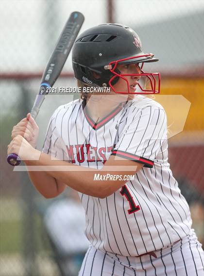 Thumbnail 2 in Muenster @ Collinsville photogallery.