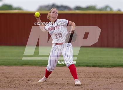 Thumbnail 2 in Muenster @ Collinsville photogallery.