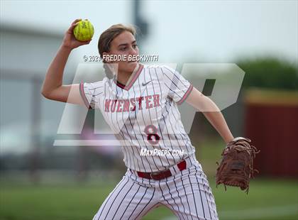Thumbnail 3 in Muenster @ Collinsville photogallery.