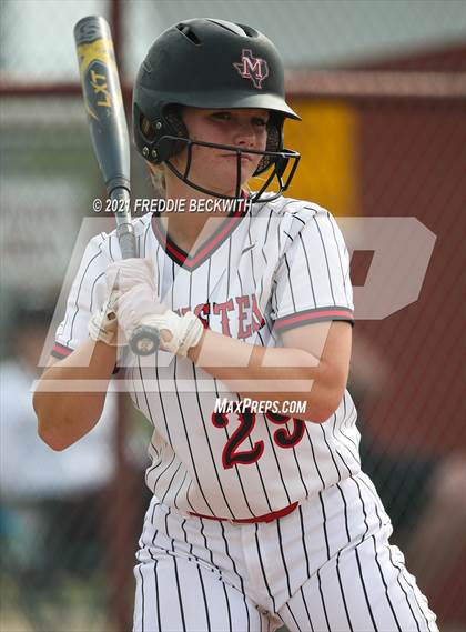 Thumbnail 1 in Muenster @ Collinsville photogallery.