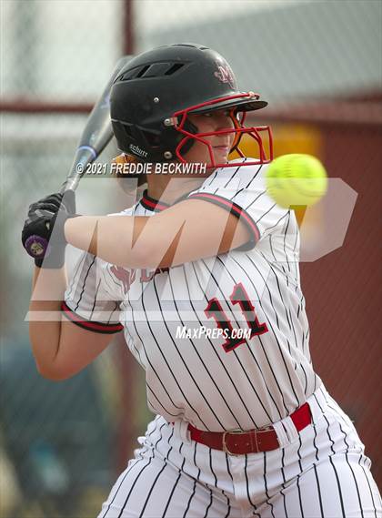 Thumbnail 3 in Muenster @ Collinsville photogallery.