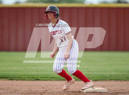 Thumbnail 2 in Muenster @ Collinsville photogallery.