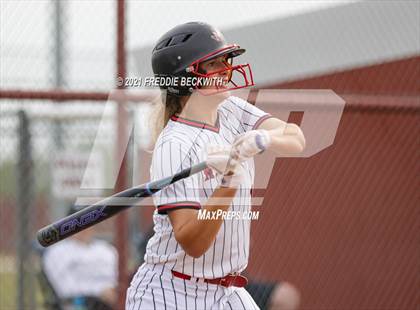 Thumbnail 1 in Muenster @ Collinsville photogallery.