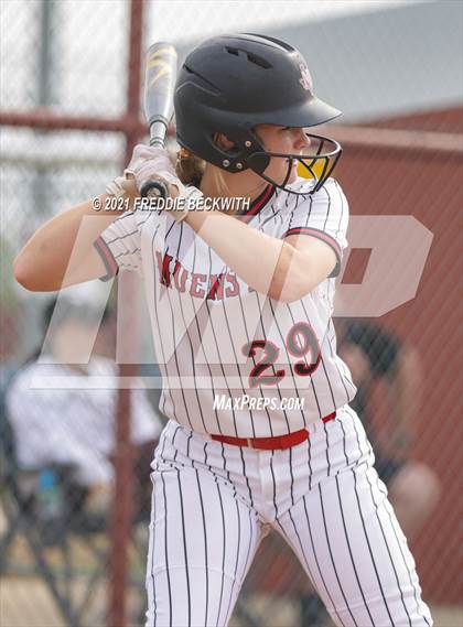 Thumbnail 1 in Muenster @ Collinsville photogallery.