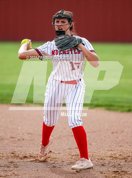 Thumbnail 2 in Muenster @ Collinsville photogallery.