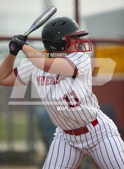 Thumbnail 2 in Muenster @ Collinsville photogallery.