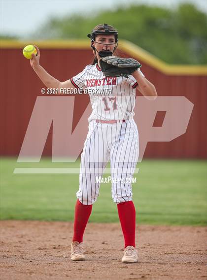 Thumbnail 2 in Muenster @ Collinsville photogallery.