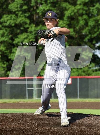 Thumbnail 3 in Marion vs Mascoutah (IHSA, 3A sectional semifinal) photogallery.