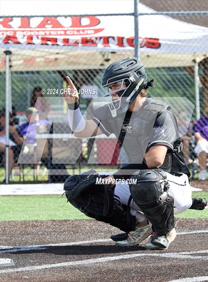 Thumbnail 1 in Marion vs Mascoutah (IHSA, 3A sectional semifinal) photogallery.
