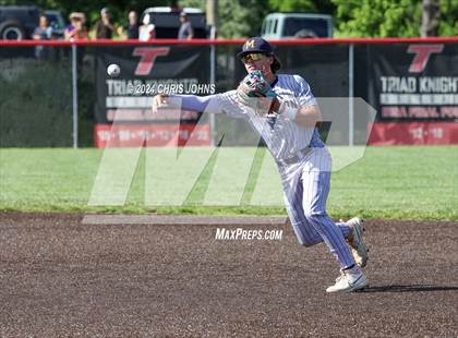 Thumbnail 1 in Marion vs Mascoutah (IHSA, 3A sectional semifinal) photogallery.
