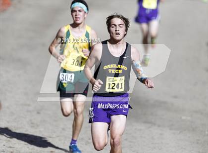 Thumbnail 1 in CIF State Cross Country Championships (D1 Boys Race) photogallery.