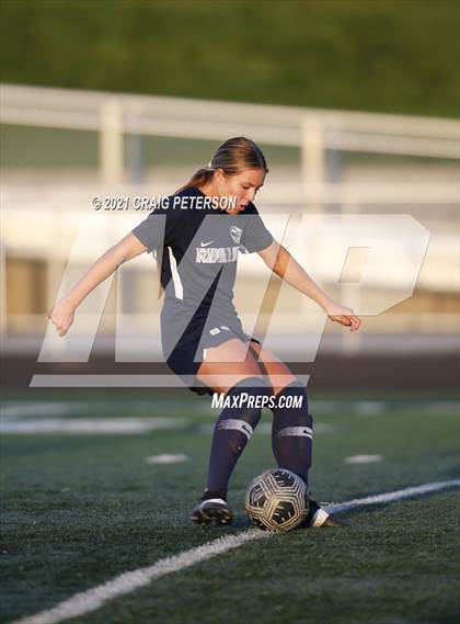 Thumbnail 2 in Logan @ Ridgeline photogallery.