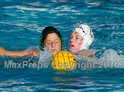 Thumbnail 2 in Coronado vs Laguna Beach (Santa Barbara Tournament of Champions) photogallery.