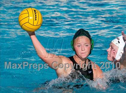 Thumbnail 3 in Coronado vs Laguna Beach (Santa Barbara Tournament of Champions) photogallery.