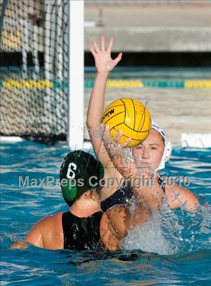 Thumbnail 2 in Coronado vs Laguna Beach (Santa Barbara Tournament of Champions) photogallery.