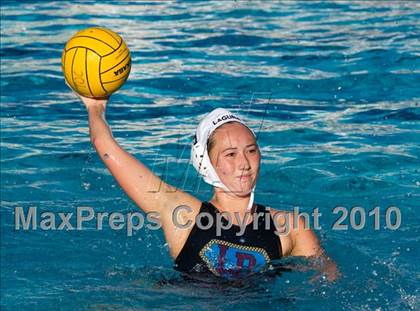 Thumbnail 3 in Coronado vs Laguna Beach (Santa Barbara Tournament of Champions) photogallery.