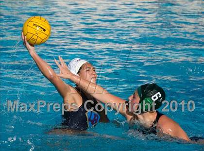 Thumbnail 3 in Coronado vs Laguna Beach (Santa Barbara Tournament of Champions) photogallery.