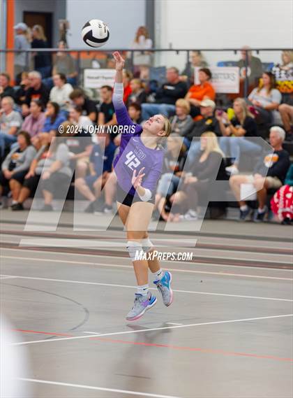 Thumbnail 1 in Fairfield vs. Leo (Warsaw Invite) photogallery.