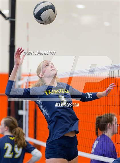 Thumbnail 1 in Fairfield vs. Leo (Warsaw Invite) photogallery.