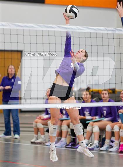 Thumbnail 3 in Fairfield vs. Leo (Warsaw Invite) photogallery.