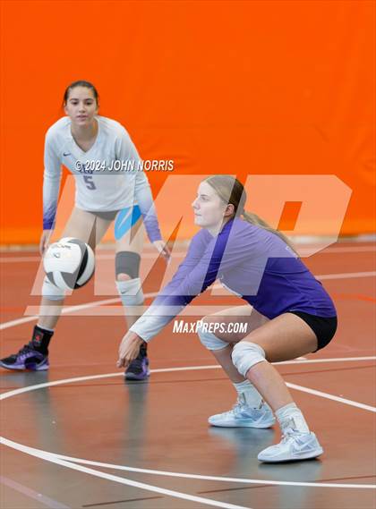 Thumbnail 2 in Fairfield vs. Leo (Warsaw Invite) photogallery.