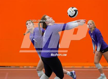 Thumbnail 3 in Fairfield vs. Leo (Warsaw Invite) photogallery.