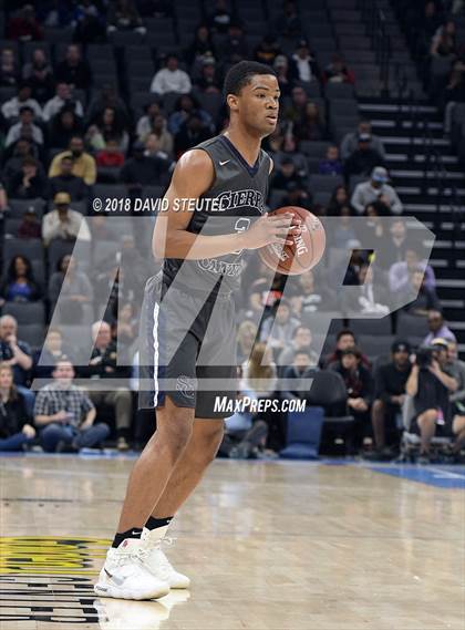 Thumbnail 3 in Sierra Canyon vs. Sheldon (CIF State Open Division Final) photogallery.