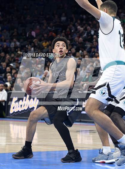 Thumbnail 3 in Sierra Canyon vs. Sheldon (CIF State Open Division Final) photogallery.