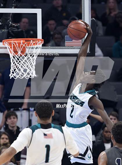 Thumbnail 2 in Sierra Canyon vs. Sheldon (CIF State Open Division Final) photogallery.