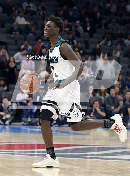 Thumbnail 2 in Sierra Canyon vs. Sheldon (CIF State Open Division Final) photogallery.