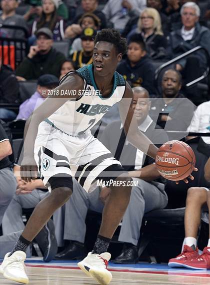 Thumbnail 3 in Sierra Canyon vs. Sheldon (CIF State Open Division Final) photogallery.