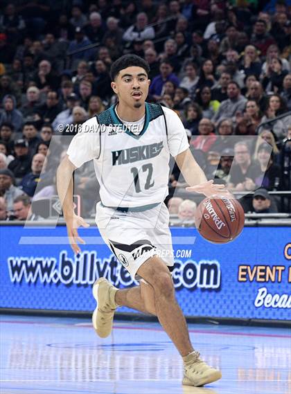 Thumbnail 3 in Sierra Canyon vs. Sheldon (CIF State Open Division Final) photogallery.
