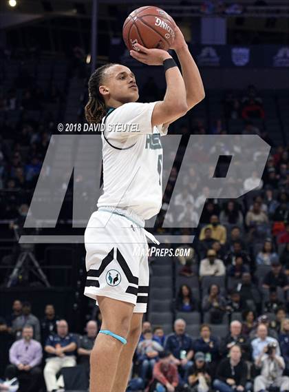 Thumbnail 3 in Sierra Canyon vs. Sheldon (CIF State Open Division Final) photogallery.